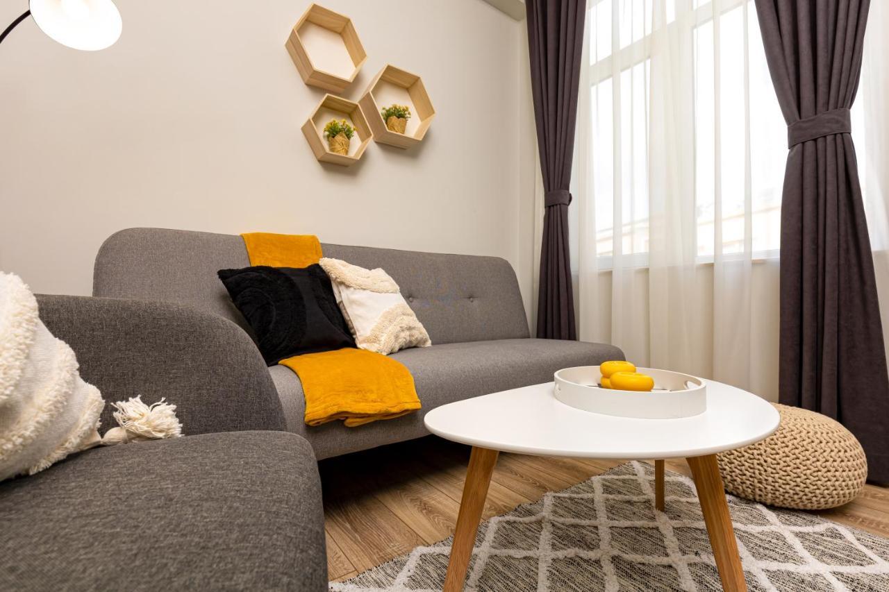 Kapana Guest House On Central Pedestrian Street With Parking Included พลอฟดิฟ ภายนอก รูปภาพ
