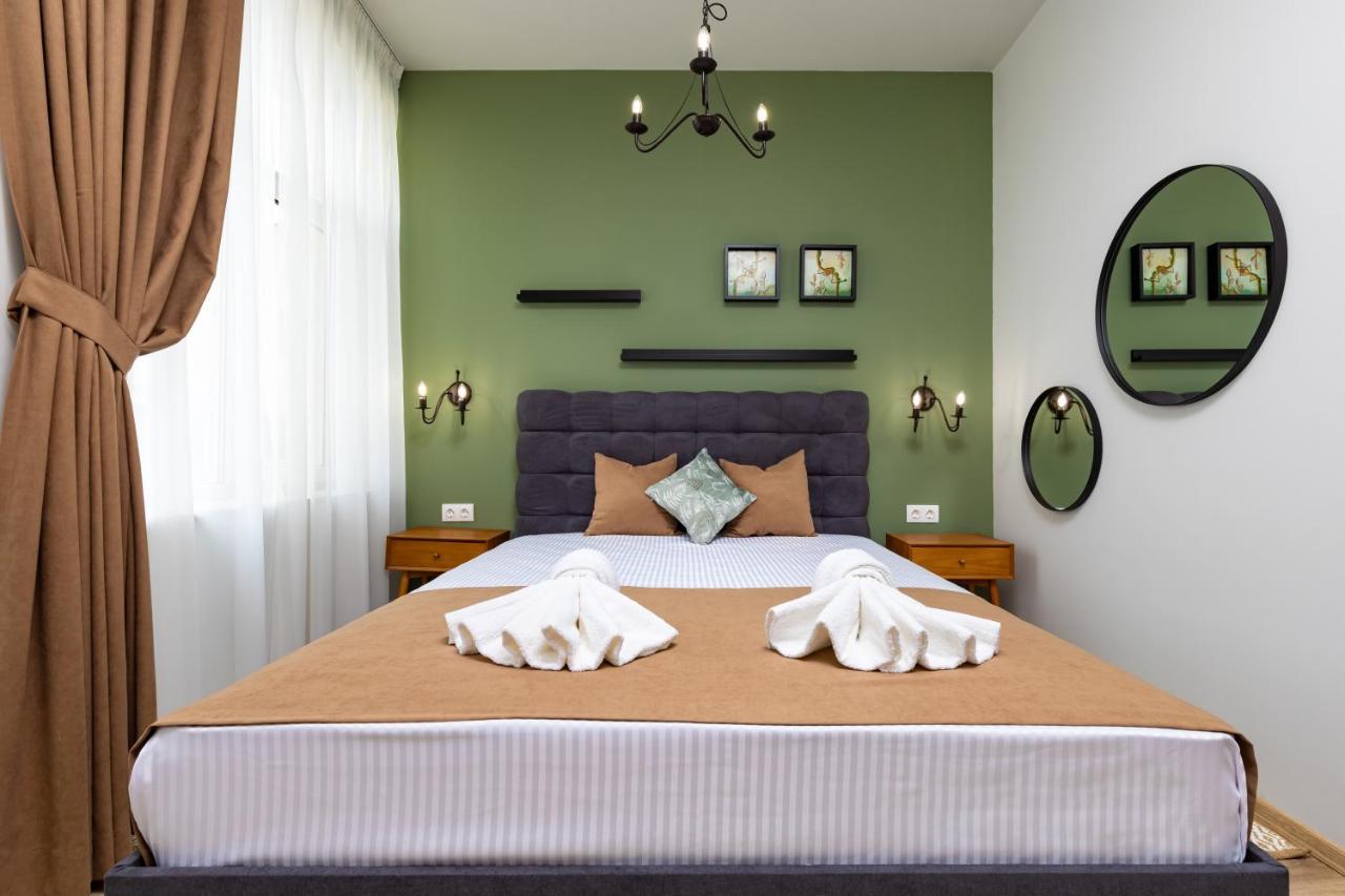 Kapana Guest House On Central Pedestrian Street With Parking Included พลอฟดิฟ ภายนอก รูปภาพ